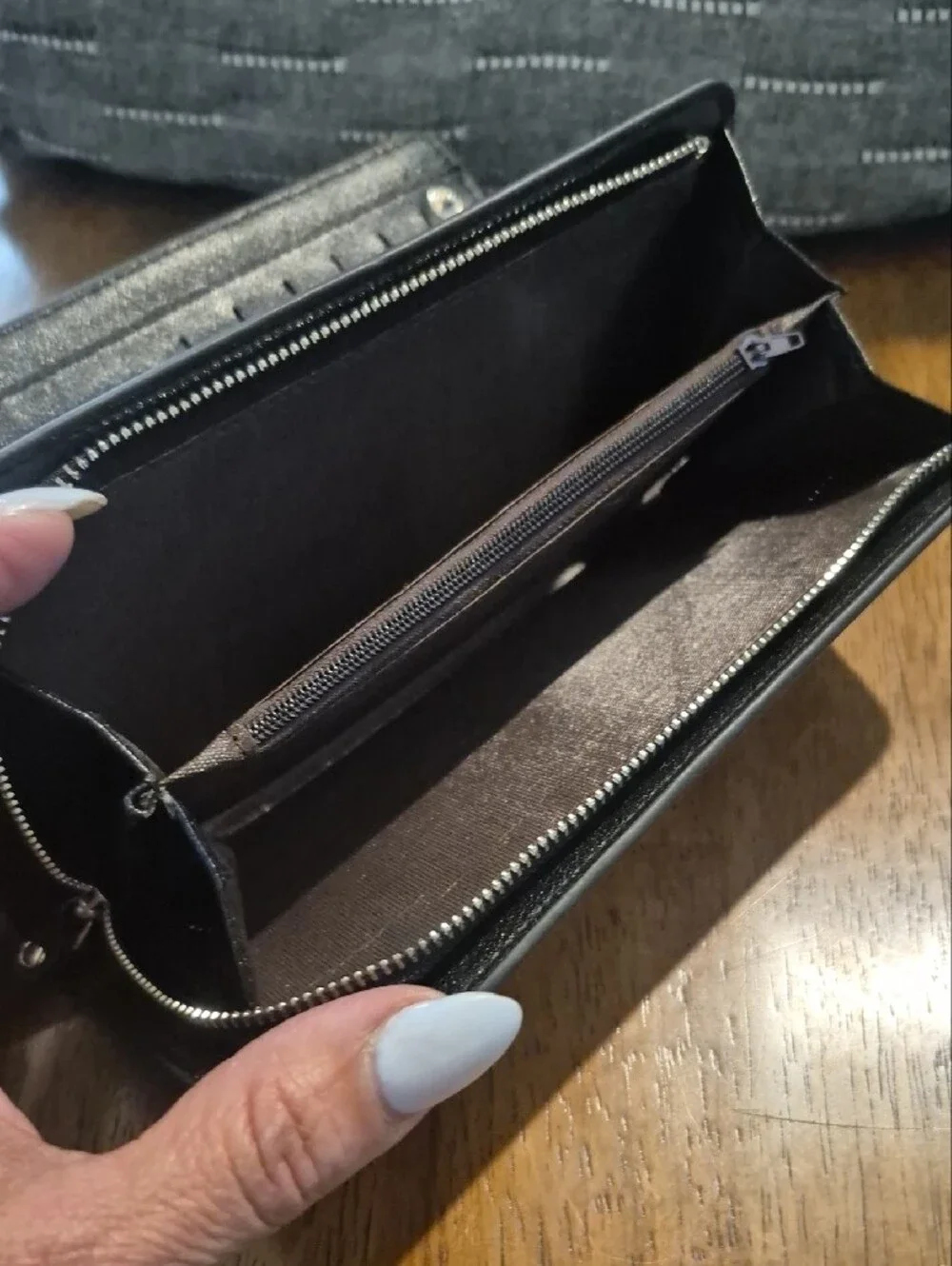Baellerry Black Men's Zip-Around Leather Wallet Phone Pouch